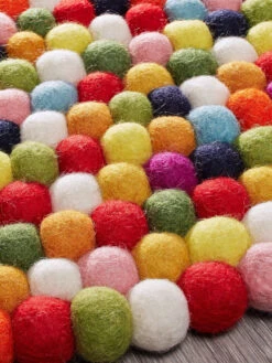 Filzkugel-Teppich, Multicolor -Teppiche Verkaufe 13407 62986 Lupe