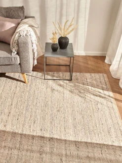 Woll-Teppich, Dunkelbeige