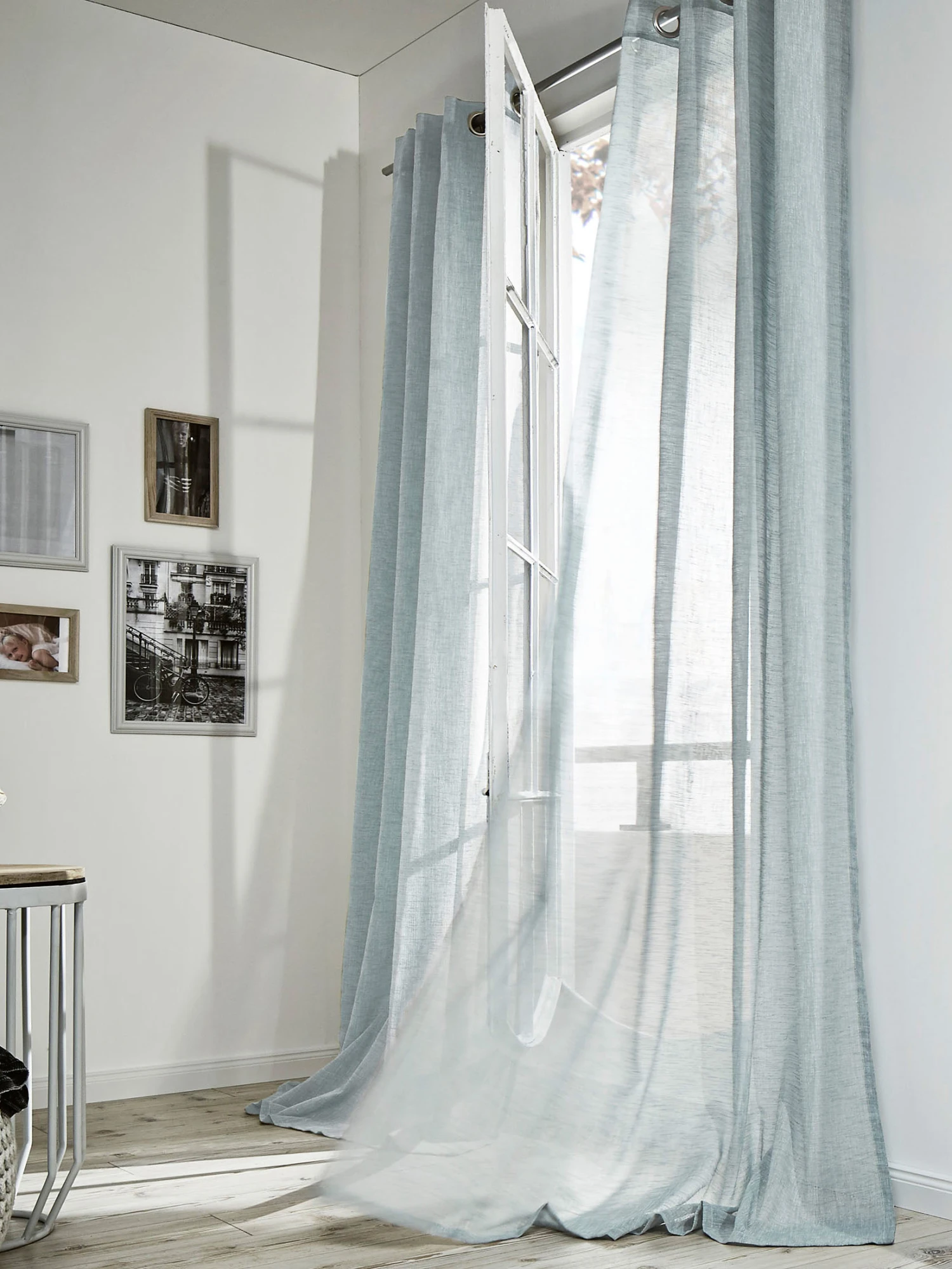 Ösenschal, Eisblau 3 Ösenschal, Eisblau