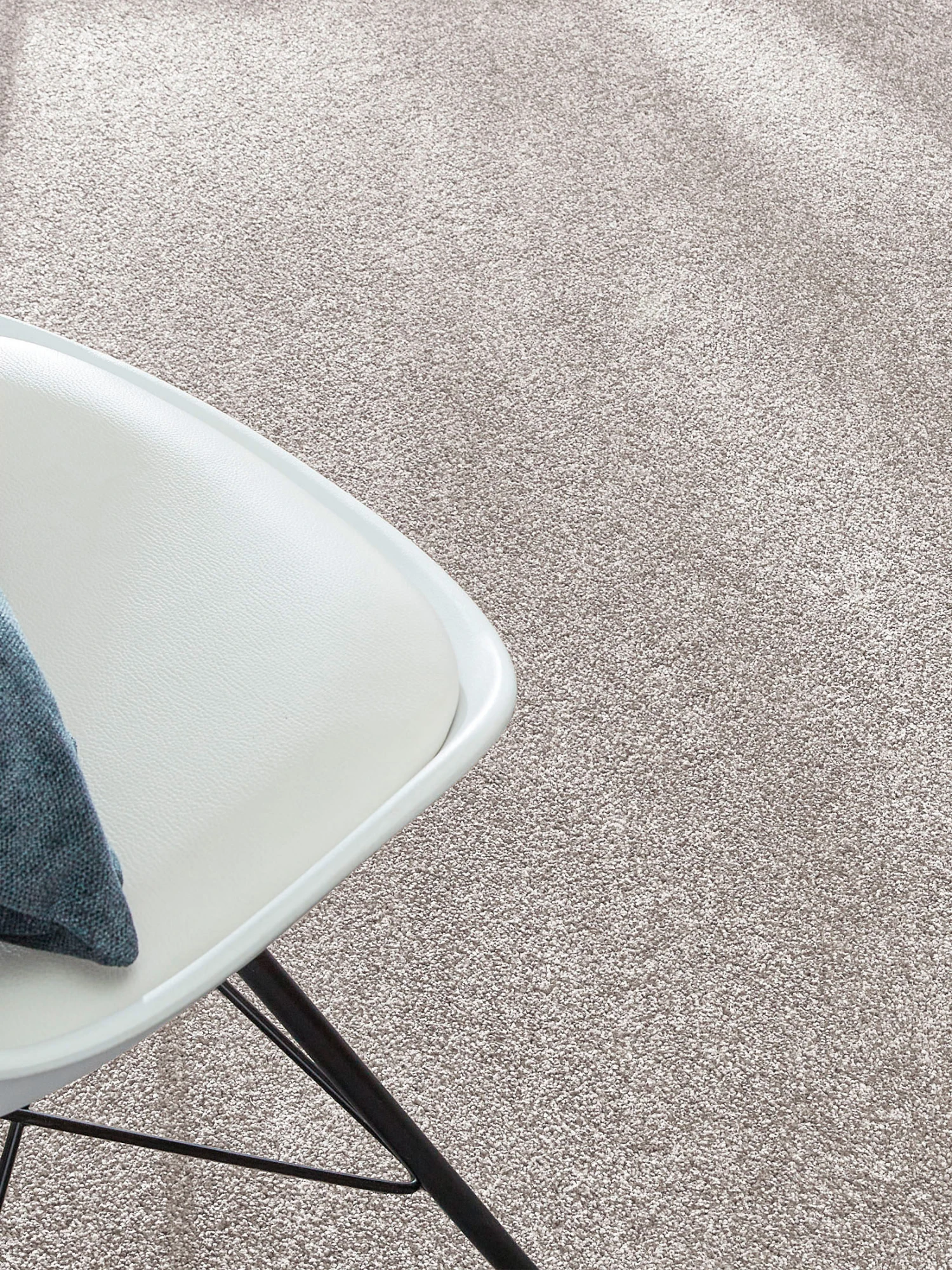 Velours-Teppichboden, Silber 3 Velours-Teppichboden, Silber