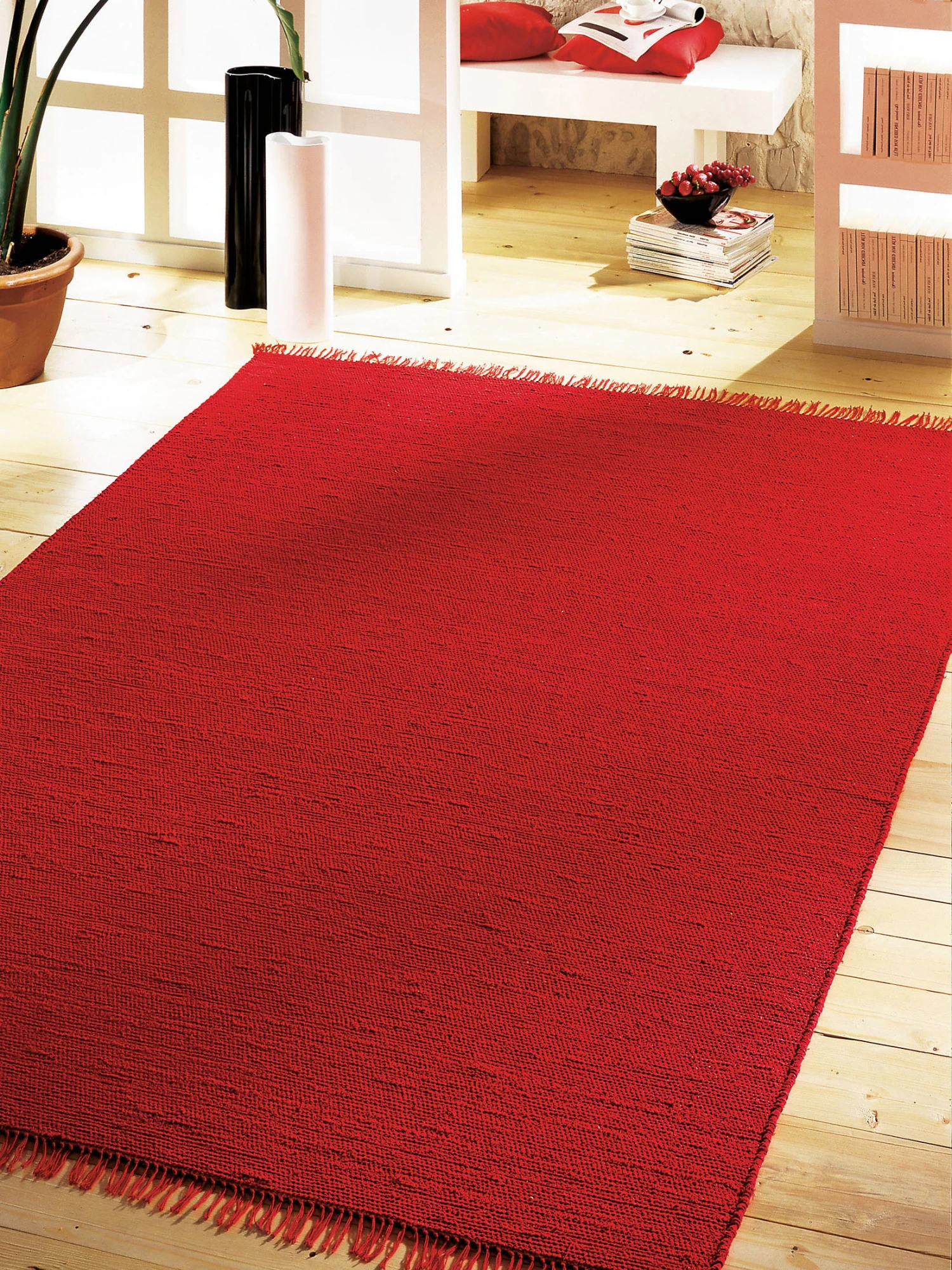 Flachgewebe-Teppich, Rot 3 Flachgewebe-Teppich, Rot